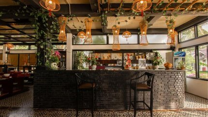 Quầy bar sang trọng