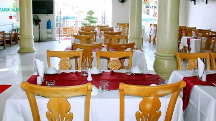 Nhà Hàng Tại Ann Hotel Quảng Ninh