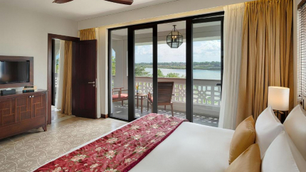 Executive Suite River View