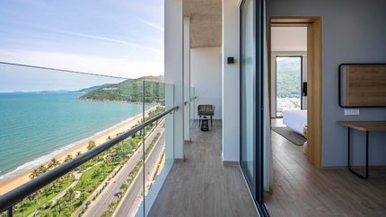 Ban công phòng rộng lớn