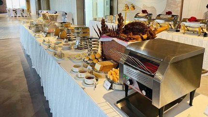 Nhà hàng khách sạn