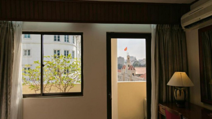 Phòng Pre.Deluxe tại Asian Hotel Sài Gòn 3*