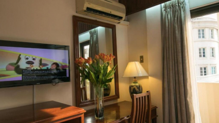 Phòng Pre.Deluxe tại khách sạn Asian Sài Gòn