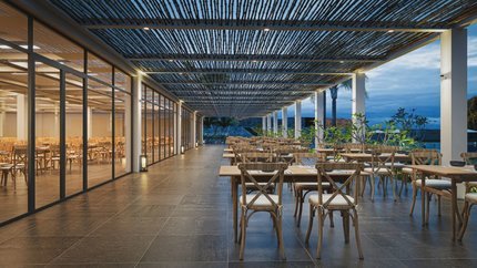 Nhà hàng với không gian thoáng đãng