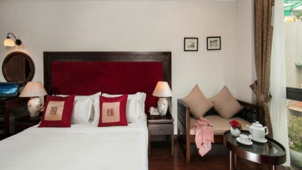 Phòng Luxury City View Khách sạn Au Coeur d’Hanoi