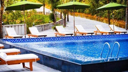 Hồ Bơi Diện Tích Lớn