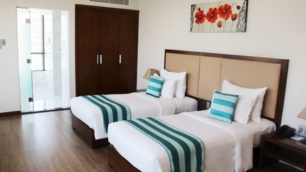 Deluxe sea view Twin Bedroom