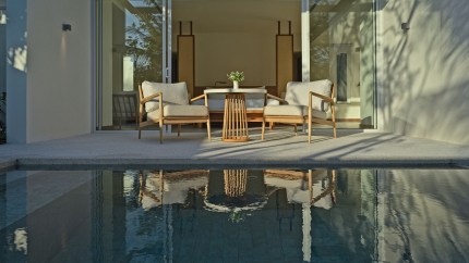 Deluxe Suite with Pool View