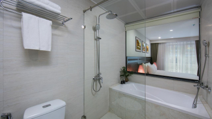 Phòng tắm Suite