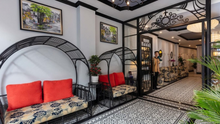 Sảnh khách sạn Babylon Premium Hotel & Spa
