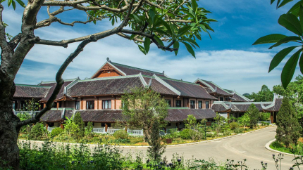 Toàn cảnh Bái Đính Hotel Ninh Bình