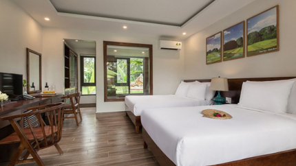 Deluxe Family Pool View khu Spa và nghỉ dưỡng 4* Resort & Spa Riverside