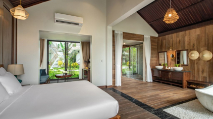 Bai Dinh Riverside Royal Villa tại Resort & Spa Riverside