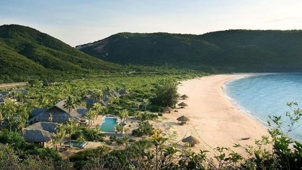 Bãi Tràm Hideaway Resort