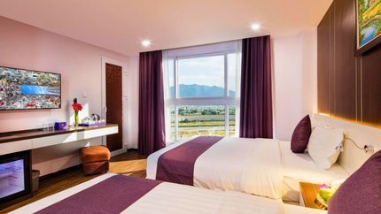 Phòng có cửa sổ hướng biển cực đẹp