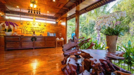 Sảnh lễ tân Bambusa Resort