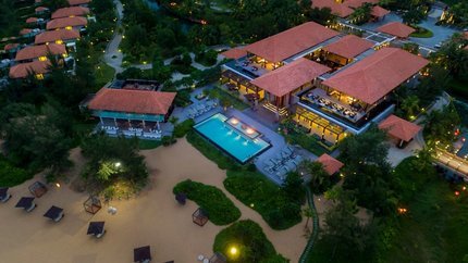 Khung cảnh lung linh tại villa về đêm