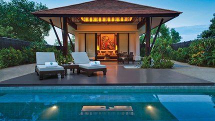 Bể bơi tại Lagoon Pool Villa