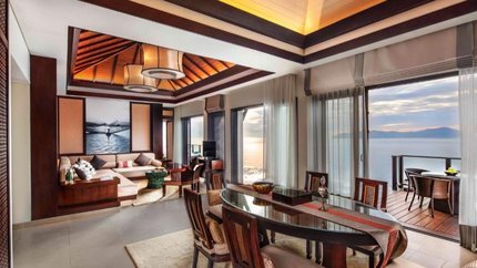 Three-Bedroom Seaview Hill Pool Villa tại Banyan Tree Lăng Cô 5*