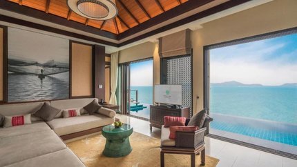 Two-Bedroom Seaview Hill Pool Villa nhìn ra đại dương