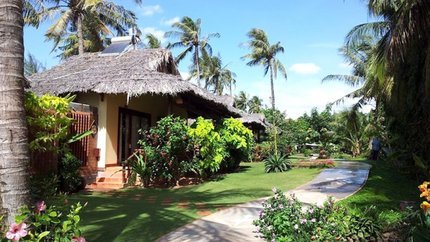 Khuôn viên sân vườn