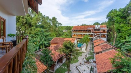View resort nhìn từ trên cao