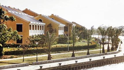 Toàn cảnh bên ngoài resort