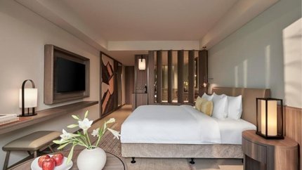 Deluxe Riverview King