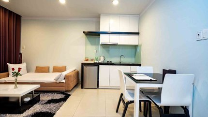 Phòng khách và bếp riêng biệt