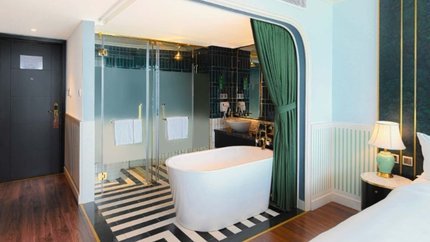 Premier Deluxe River View