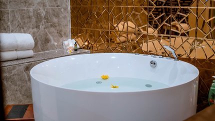 Phòng tắm bồn sang chảnh