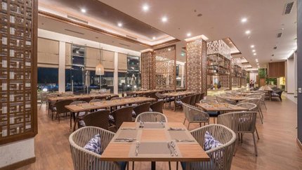 Nhà hàng sang trọng đạt chuẩn 5*