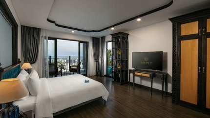 Sky Ocean Deluxe Room được thiết kế 2 ban công thoáng mát