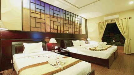 Phòng Deluxe Family Suite Garden View