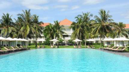 Bể Bơi Ngoài Trời