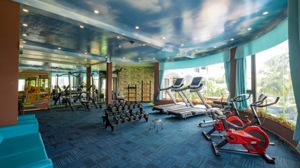 Phòng GYM đầy đủ máy móc trang thiết bị hiện đại