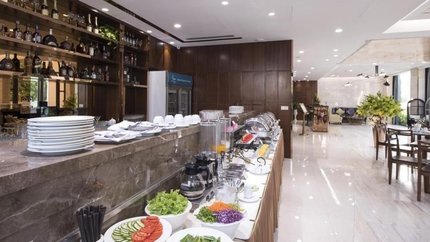 Buffet đa dạng món ăn