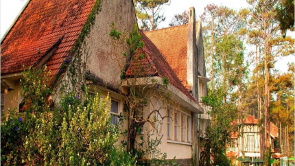 Khuôn viên Cadasa Resort Đà Lạt