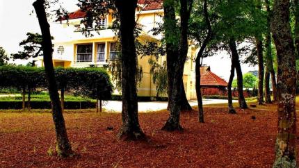 Khuôn Viên Cadasa Resort Đà Lạt