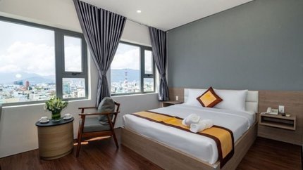 Phòng Deluxe Hướng Thành Phố