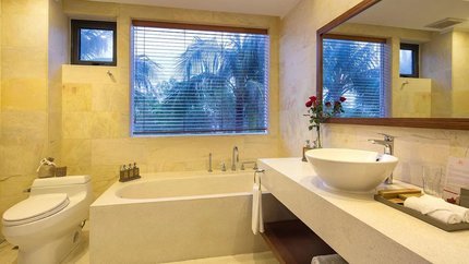 Phòng vệ sinh được thiết kế hiện đại