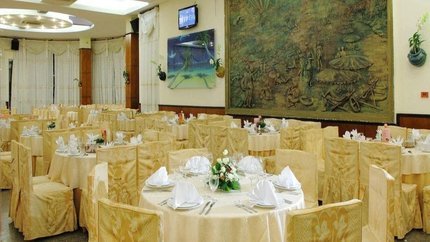 Nhà hàng khách sạn