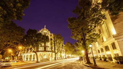 Toàn cảnh Capella Hotel Hà Nội 5* về đêm