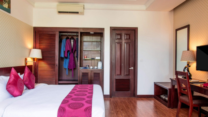 Phòng Deluxe Bungalow Pool View