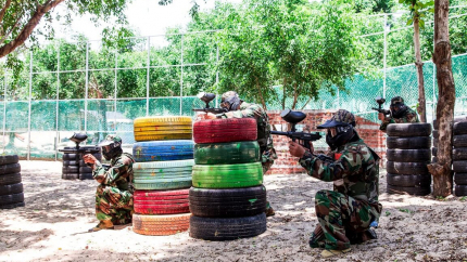 Hoạt Động Bắn Súng Sơn