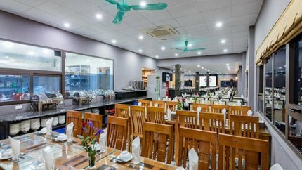 Nhà hàng trong khách sạn