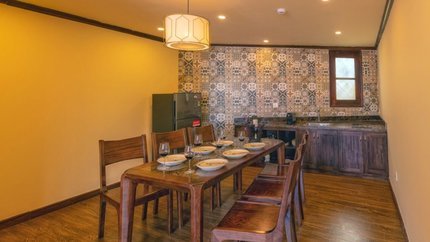 Phòng ăn Sky Villa V.I.P