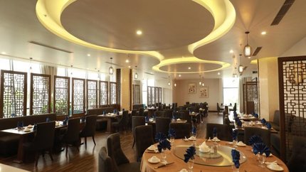 Nhà hàng tại khách sạn