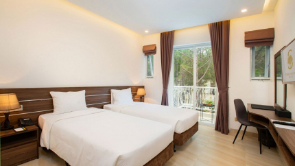 Phòng Deluxe Hướng Vườn