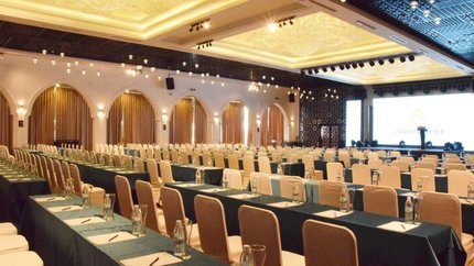 Phòng họp hội nghị với sức chứa lớn